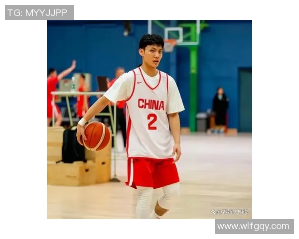 徐杰：从篮球新星到职业生涯的蜕变与成长之路